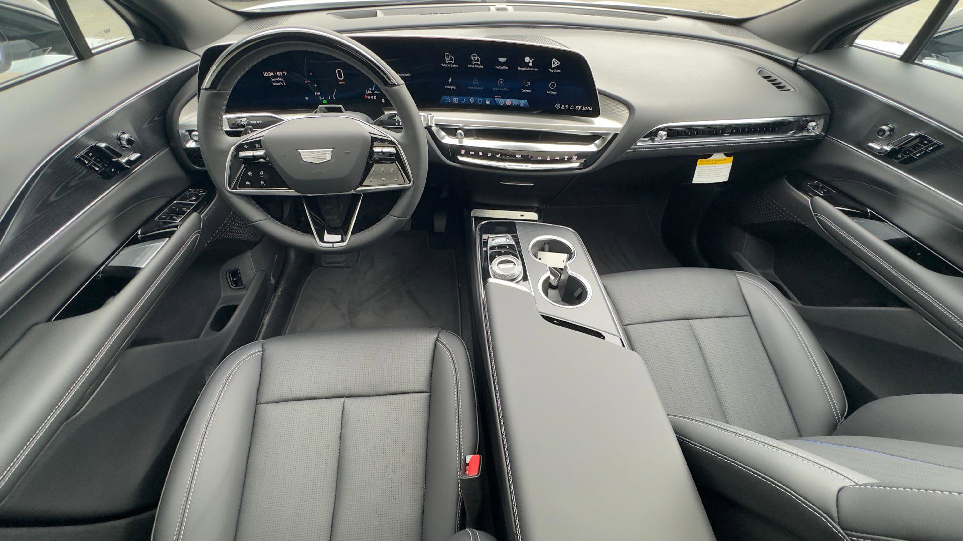 New 2026 Cadillac Lyriq Luxury image 7