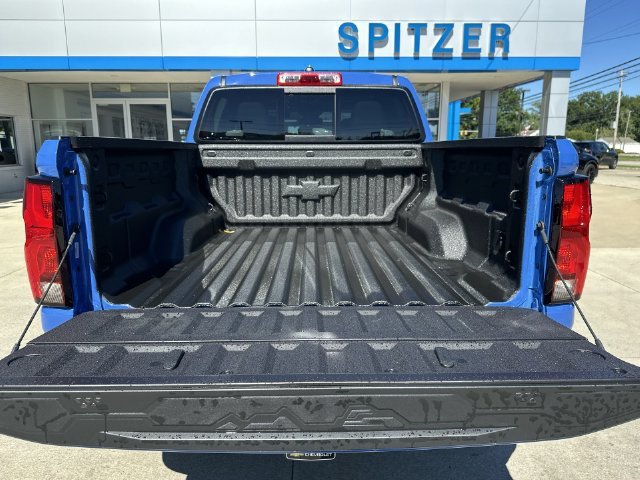New 2026 Chevrolet Colorado ZR2 w/ Technology Package AWD/4WD image 32