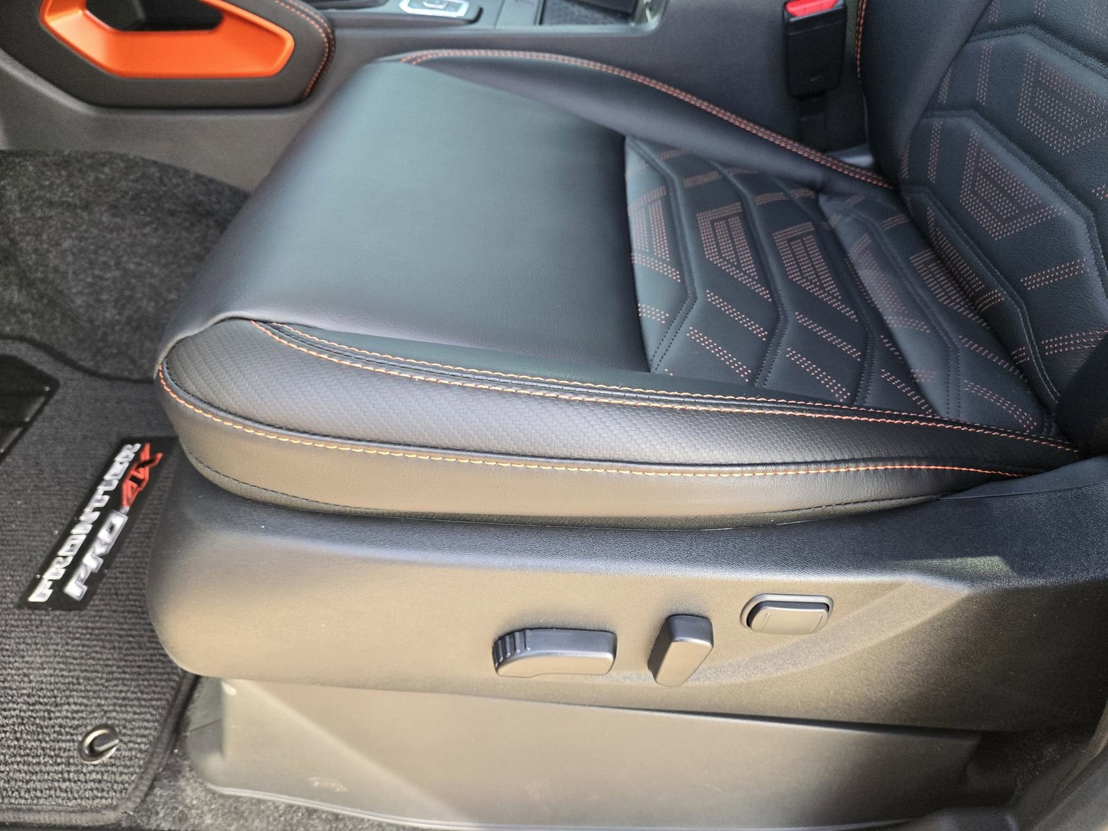 New 2026 Nissan Frontier PRO-4X image 22