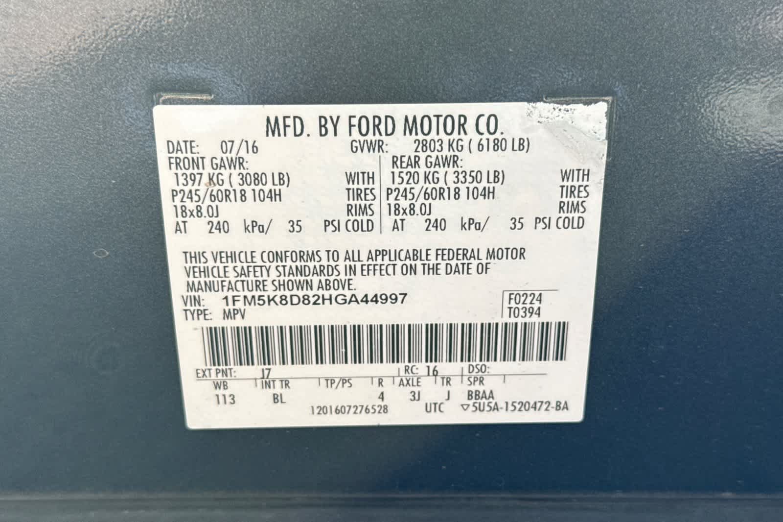 Used 2017 Ford Explorer XLT w/ Equipment Group 202A AWD/4WD image 30