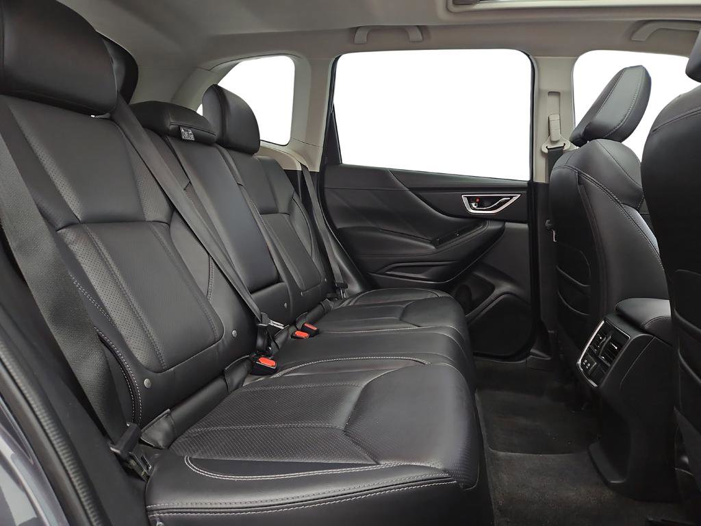 Used 2021 Subaru Forester Limited image 27