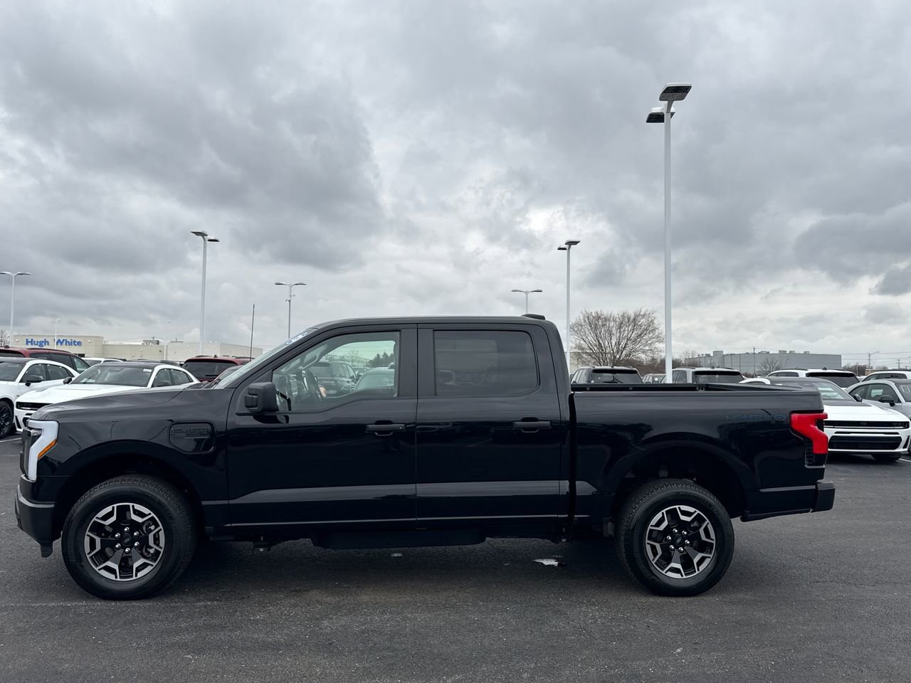 Used 2023 Ford F150 Lightning Pro image 6