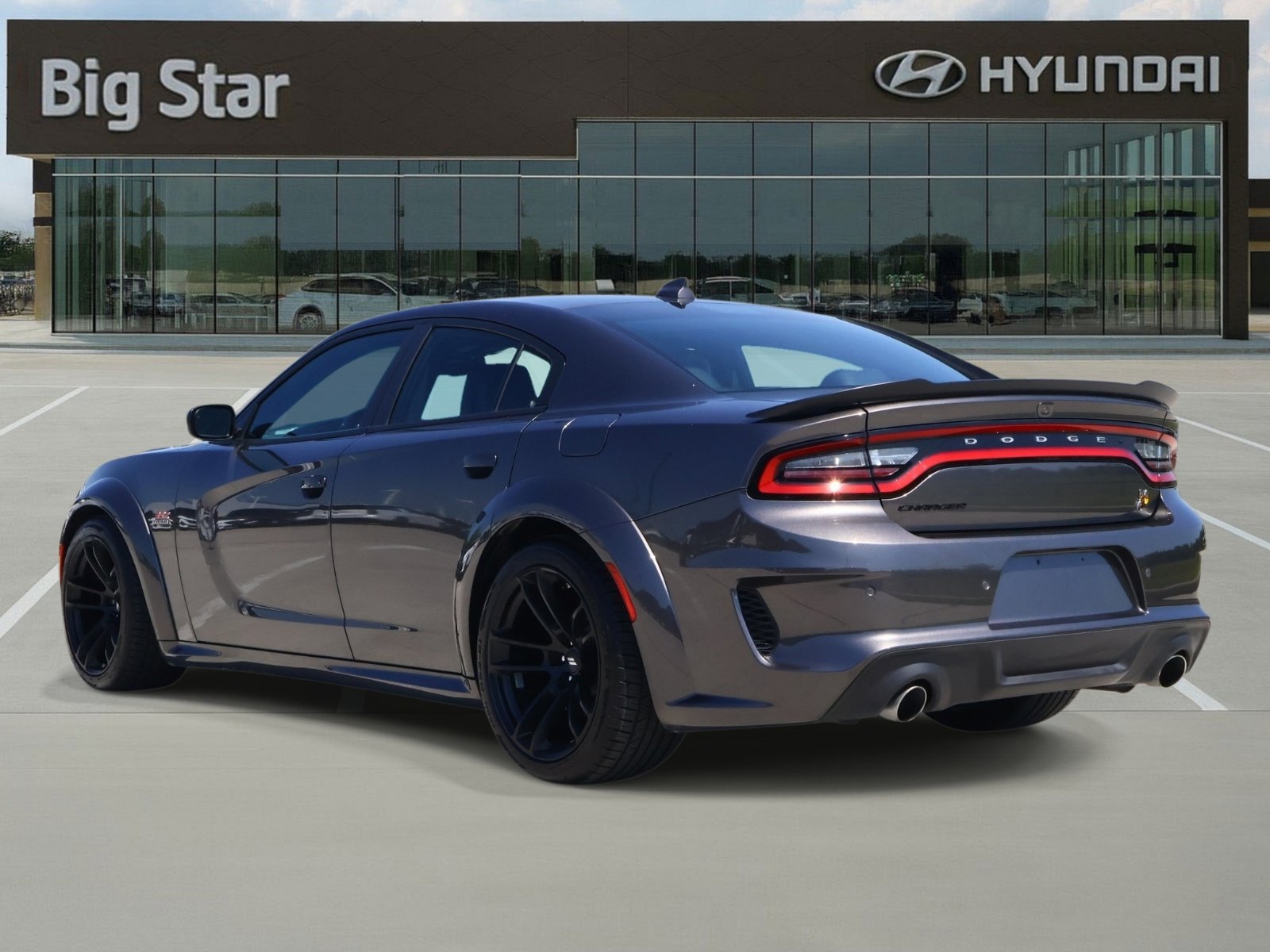Used 2023 Dodge Charger Scat Pack RWD image 3