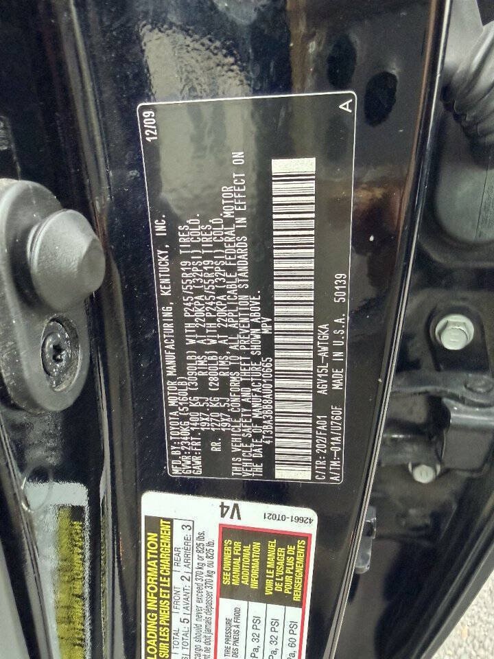 Used 2010 Toyota Venza AWD w/ Convenience Pkg image 13
