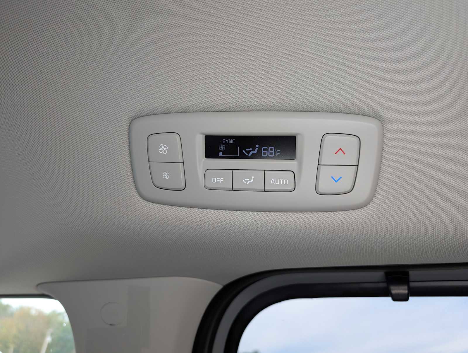 New 2026 Kia Carnival EX image 16