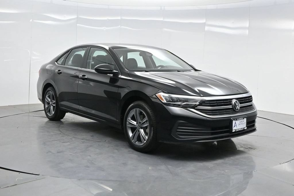 Used 2024 Volkswagen Jetta SE FWD image 39