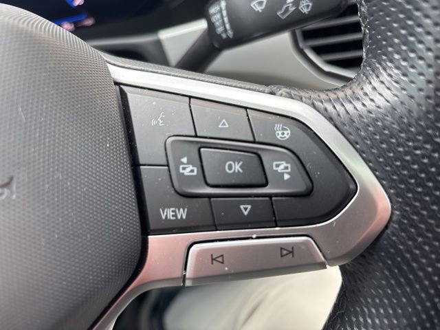 Used 2021 Volkswagen Atlas SEL R-Line image 6