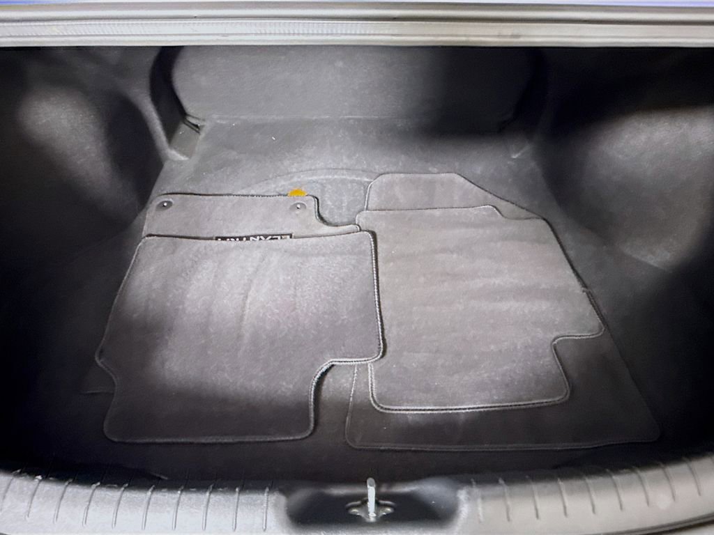 Certified 2021 Hyundai Elantra SEL image 27