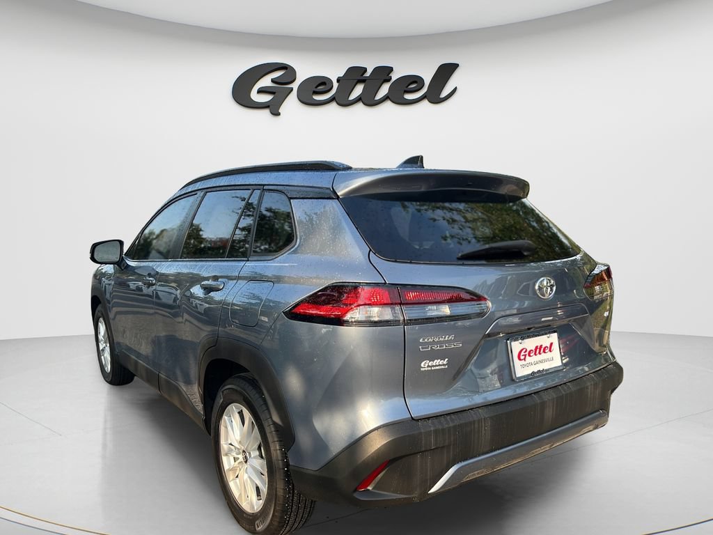 Certified 2026 Toyota Corolla Cross LE FWD image 7