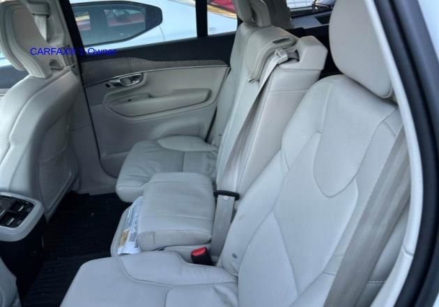 Certified 2023 Volvo XC90 B5 Plus w/ Protection Package Premier image 11