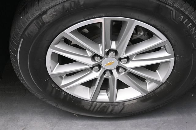 Used 2023 Chevrolet Traverse LT FWD image 34