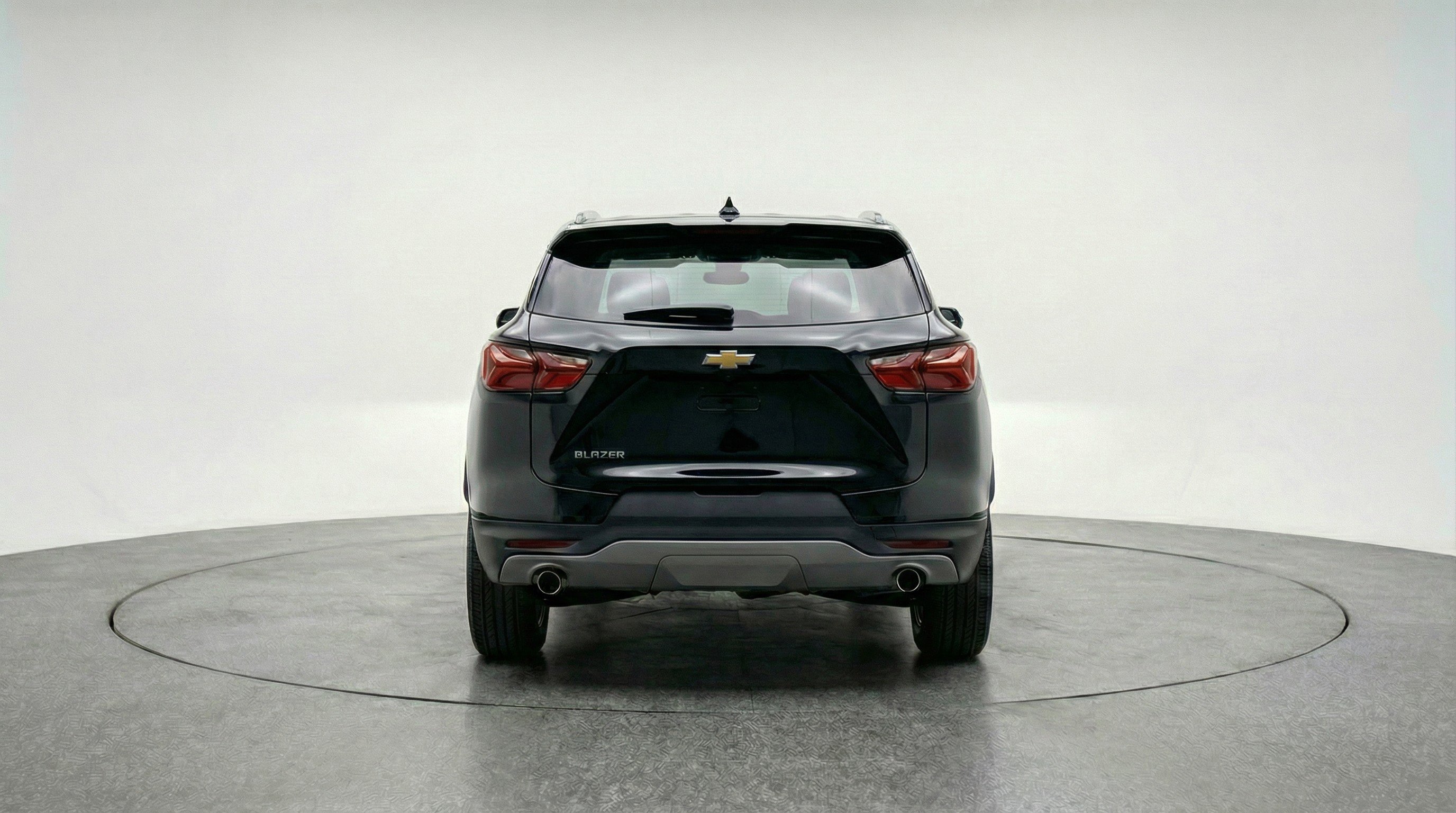 Used 2025 Chevrolet Blazer LT image 7