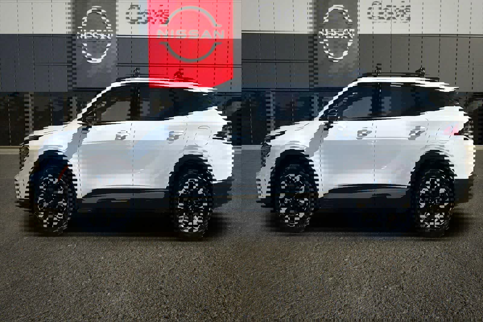 Used 2024 Kia Sportage X-Line w/ X-Line Premium Package image 6