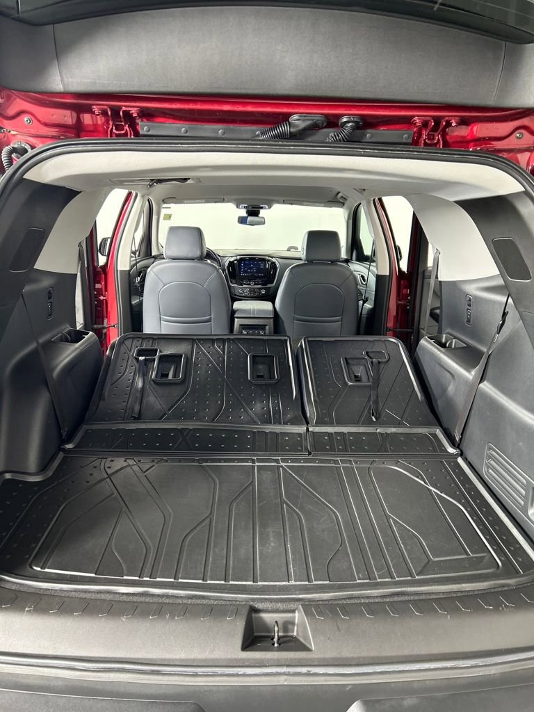 Used 2020 Chevrolet Traverse LT w/ LT Premium Package image 22