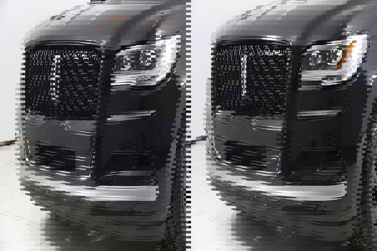Used 2022 Lincoln Navigator Reserve image 62
