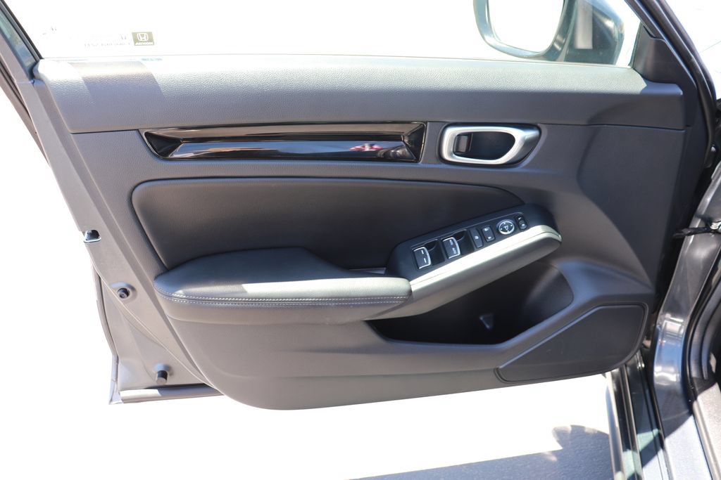 Certified 2024 Honda Civic EX-L image 9