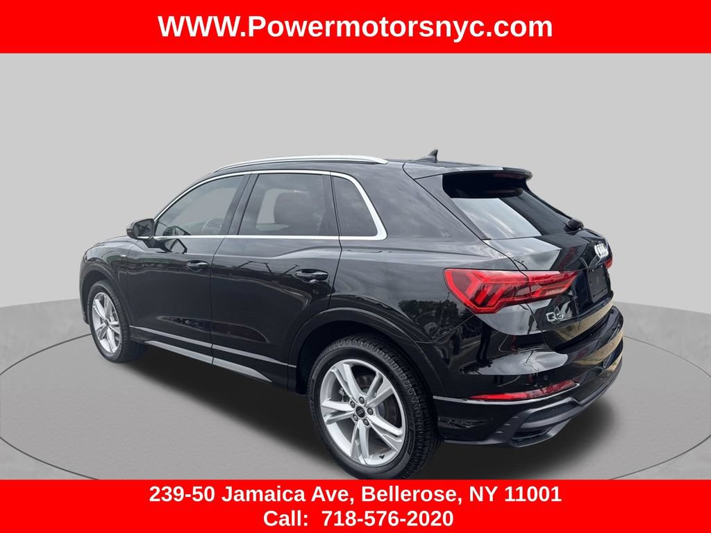 Used 2022 Audi Q3 2.0T Premium AWD/4WD image 3