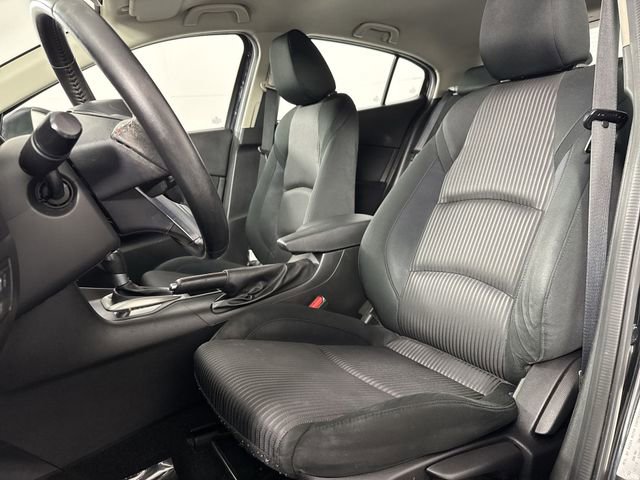 Used 2014 MAZDA MAZDA3 i Touring image 17