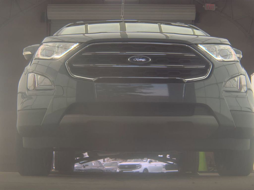 Used 2022 Ford EcoSport Titanium AWD/4WD image 3