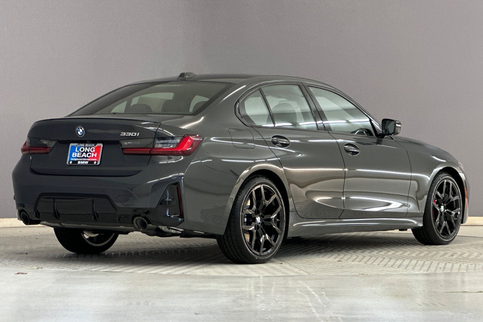 New 2026 BMW 330i Sedan w/ M Sport Package RWD image 8
