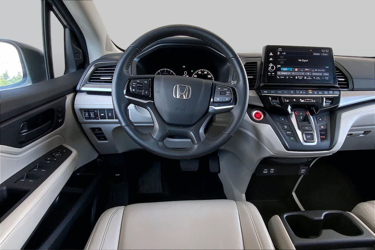 Used 2025 Honda Odyssey EX-L image 6