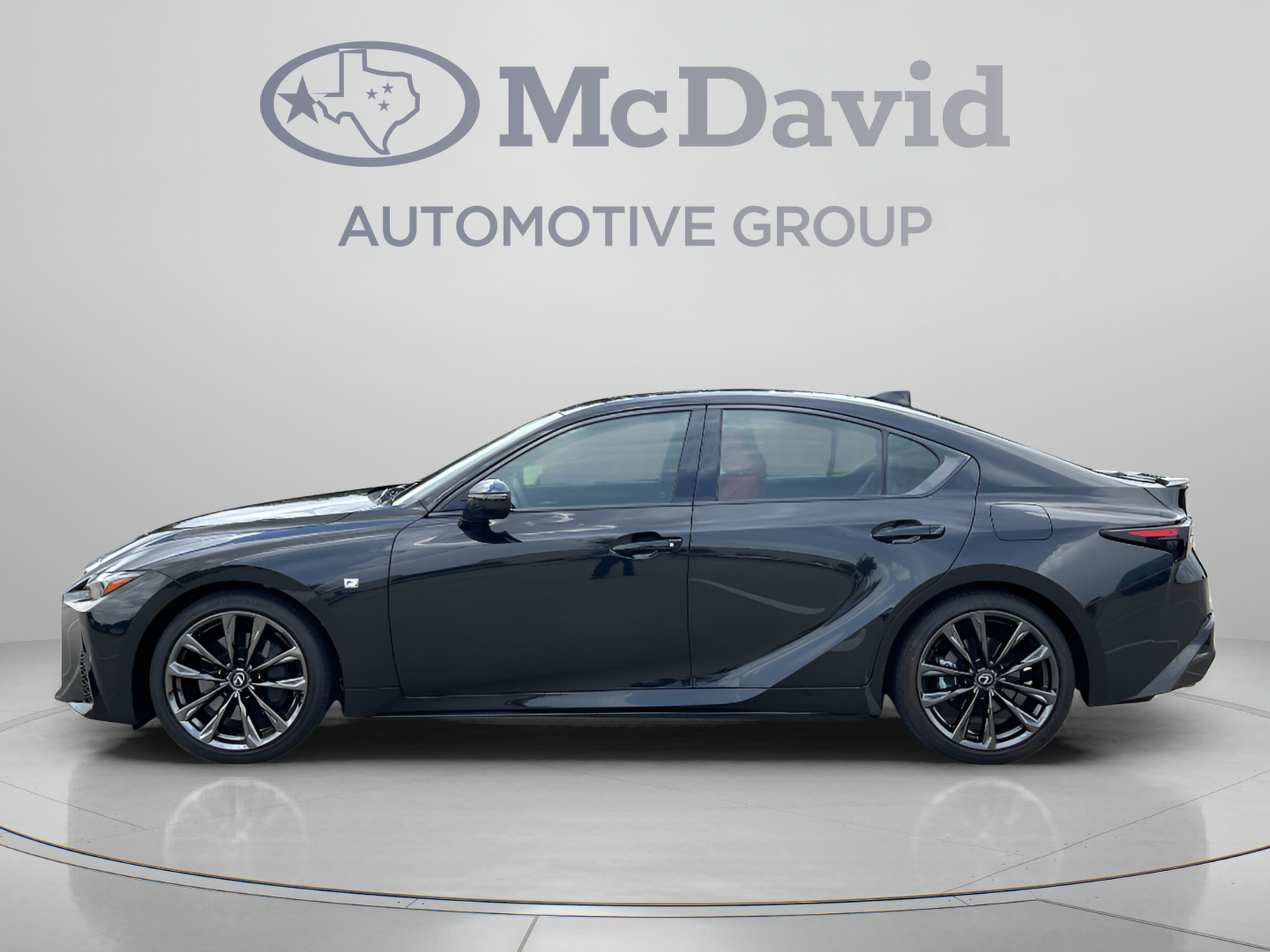 Used 2025 Lexus IS 350 F Sport RWD image 4