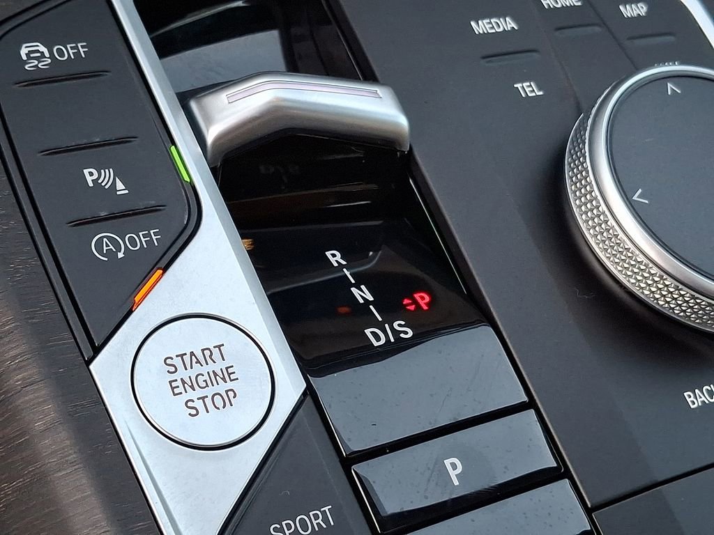 Certified 2023 BMW 330i xDrive Sedan w/ Premium Package image 13