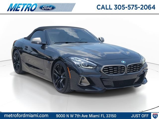 Used 2024 BMW Z4 M40i w/ Premium Package RWD video 1