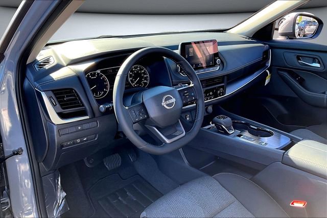 New 2026 Nissan Rogue SV FWD image 7