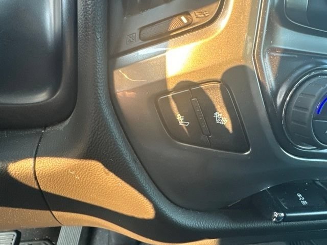 Used 2019 Chevrolet Silverado 1500 LT w/ All Star Edition AWD/4WD image 16