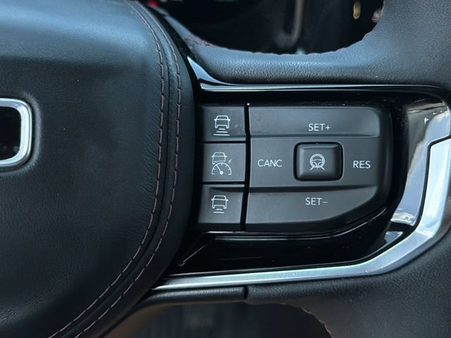 Used 2024 Jeep Wagoneer Launch Edition AWD/4WD image 30