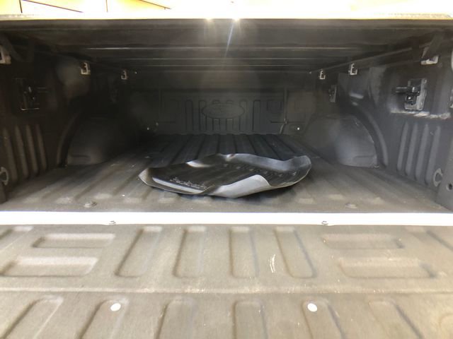 Certified 2017 Ford F150 Raptor w/ Equipment Group 802A Luxury image 27