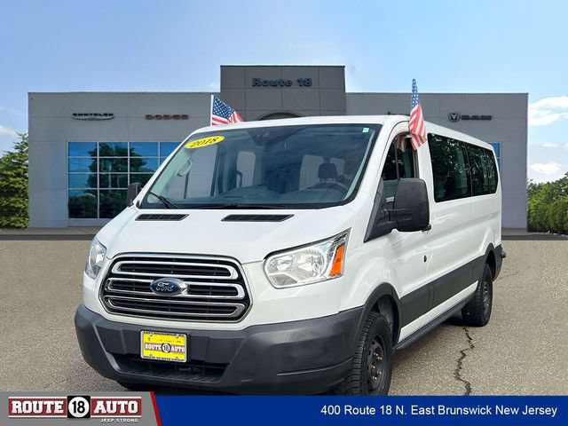 Used 2018 Ford Transit 350 XLT RWD image 2