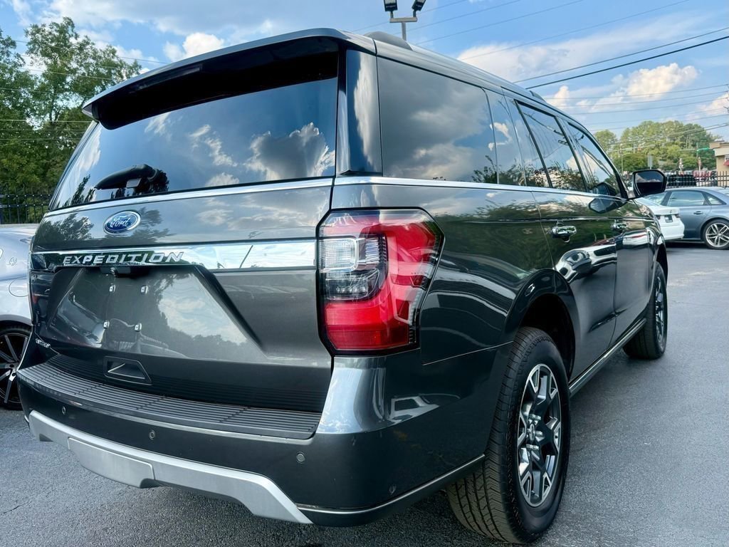 Used 2019 Ford Expedition Limited w/ Equipment Group 301A image 5