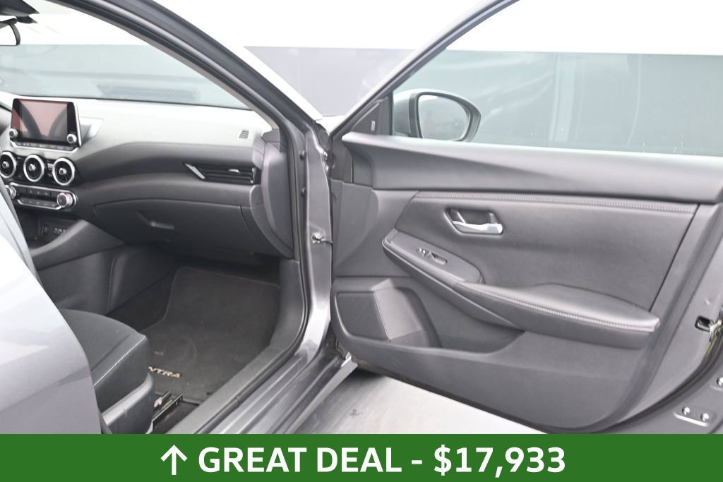 Used 2024 Nissan Sentra SV FWD image 18