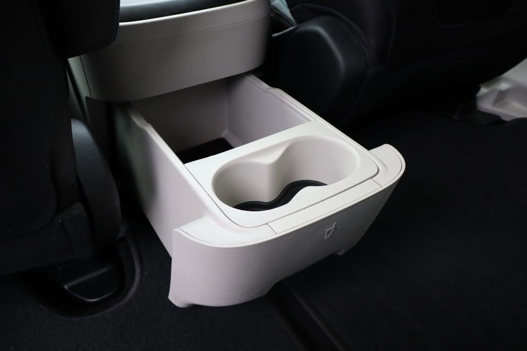 Used 2021 Chrysler Pacifica Touring-L w/ Uconnect Theater Family Group image 49