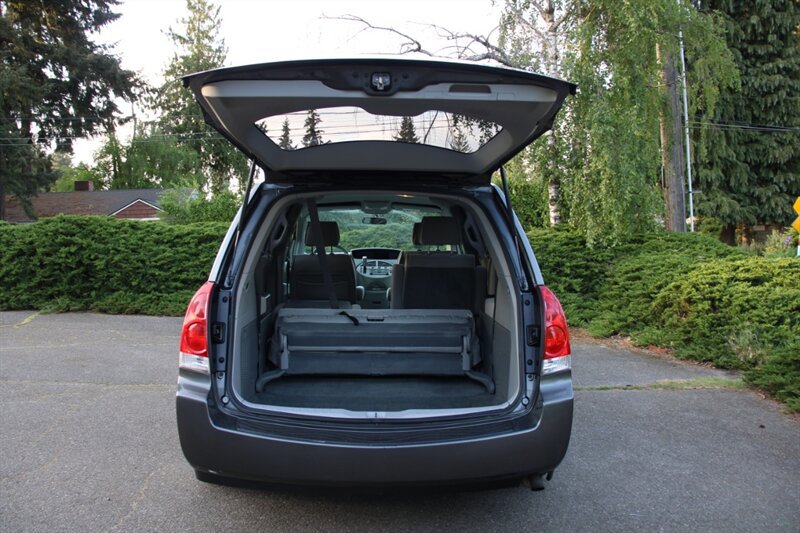 Used 2004 Nissan Quest S w/ (SEA) Seat Pkg FWD image 18