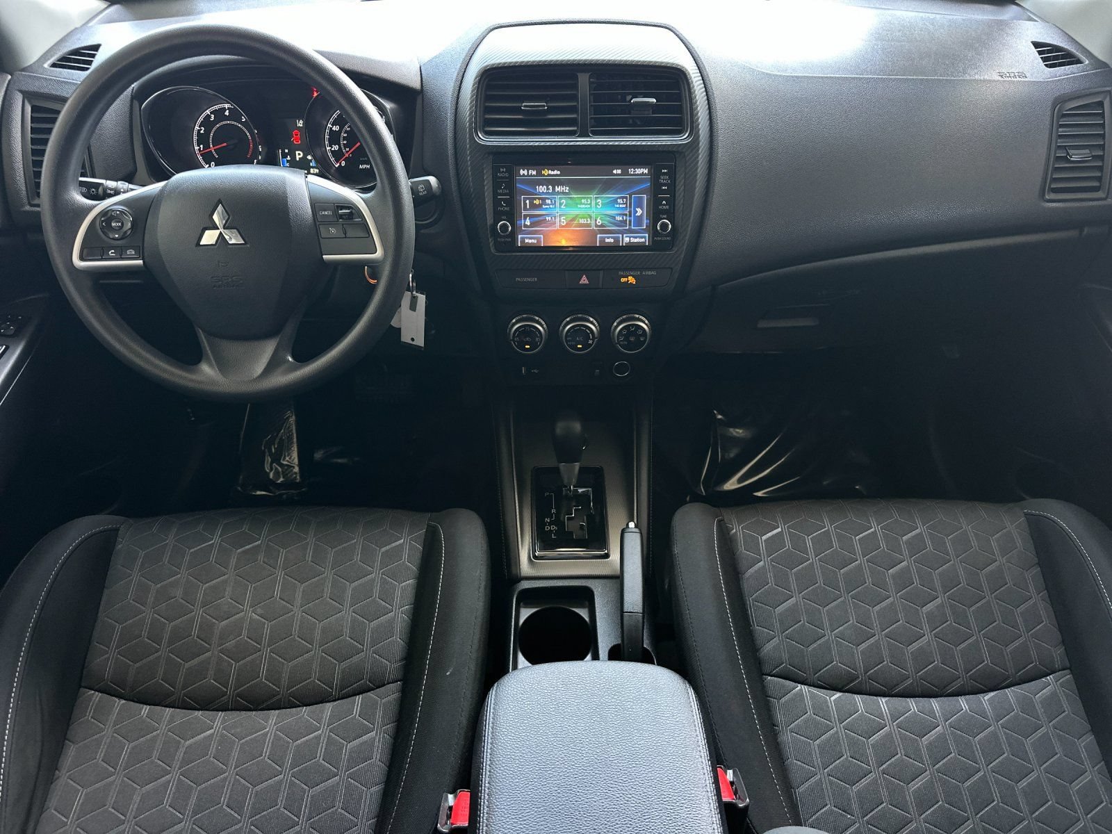 Used 2024 Mitsubishi Outlander Sport ES AWD/4WD image 12