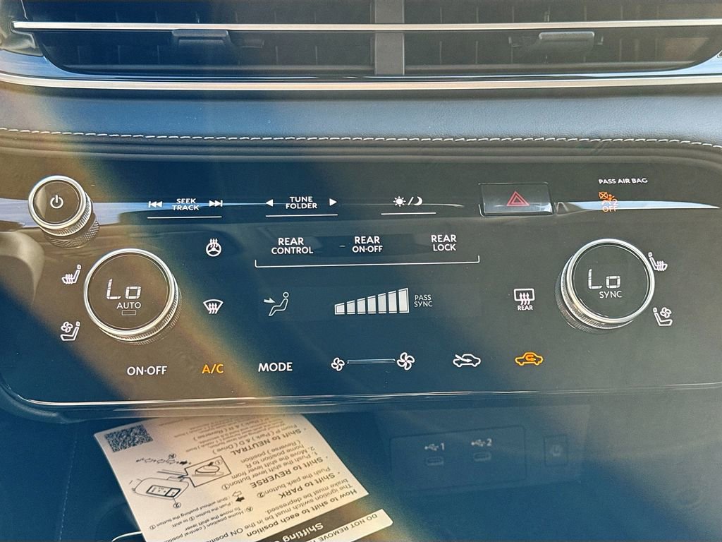 Used 2026 INFINITI QX60 Luxe w/ Cargo Package image 17