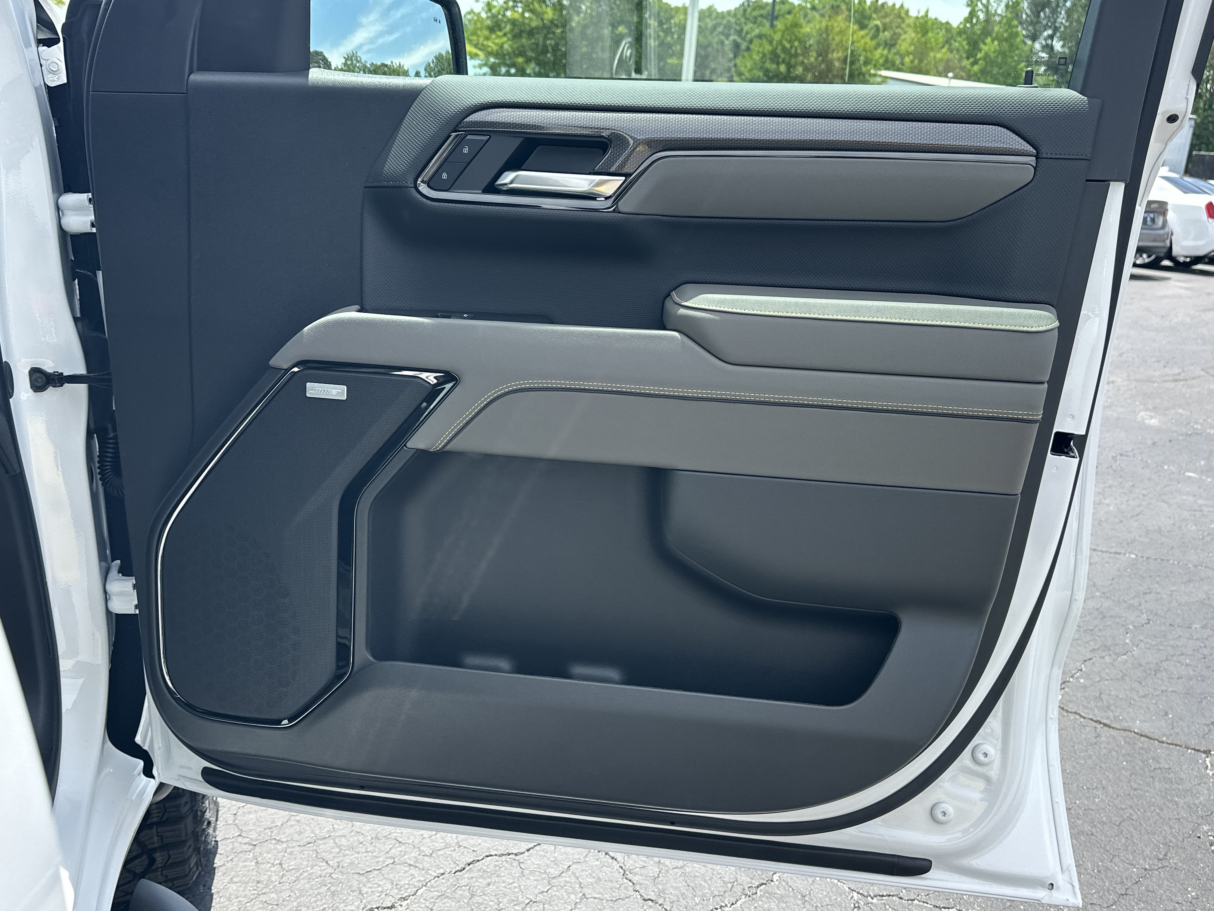 New 2026 Chevrolet Silverado 1500 ZR2 AWD/4WD image 16