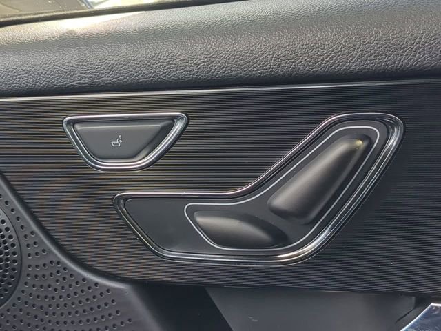 Used 2023 Lincoln Corsair Reserve image 23