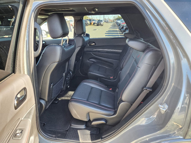 Used 2025 Dodge Durango R/T image 33