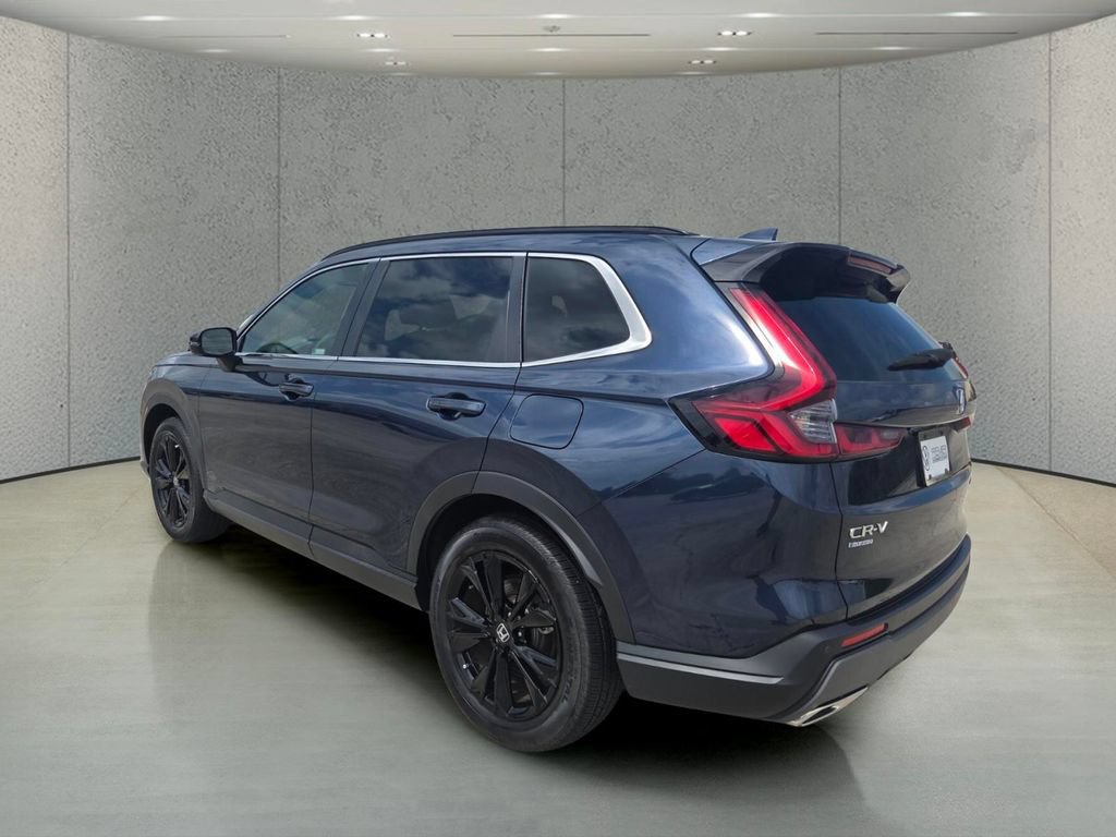 Used 2023 Honda CR-V Sport Touring image 3