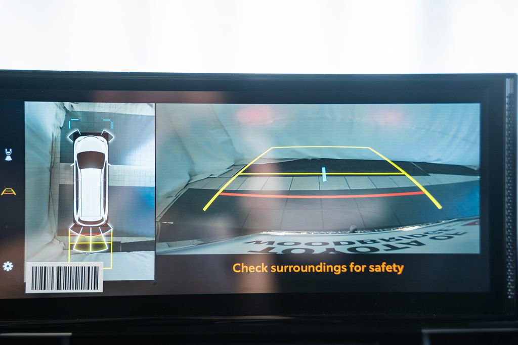 New 2026 Toyota Sienna Platinum image 49