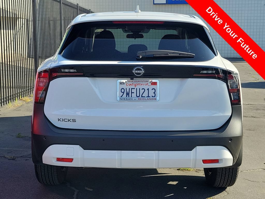 Used 2025 Nissan Kicks SV FWD image 31