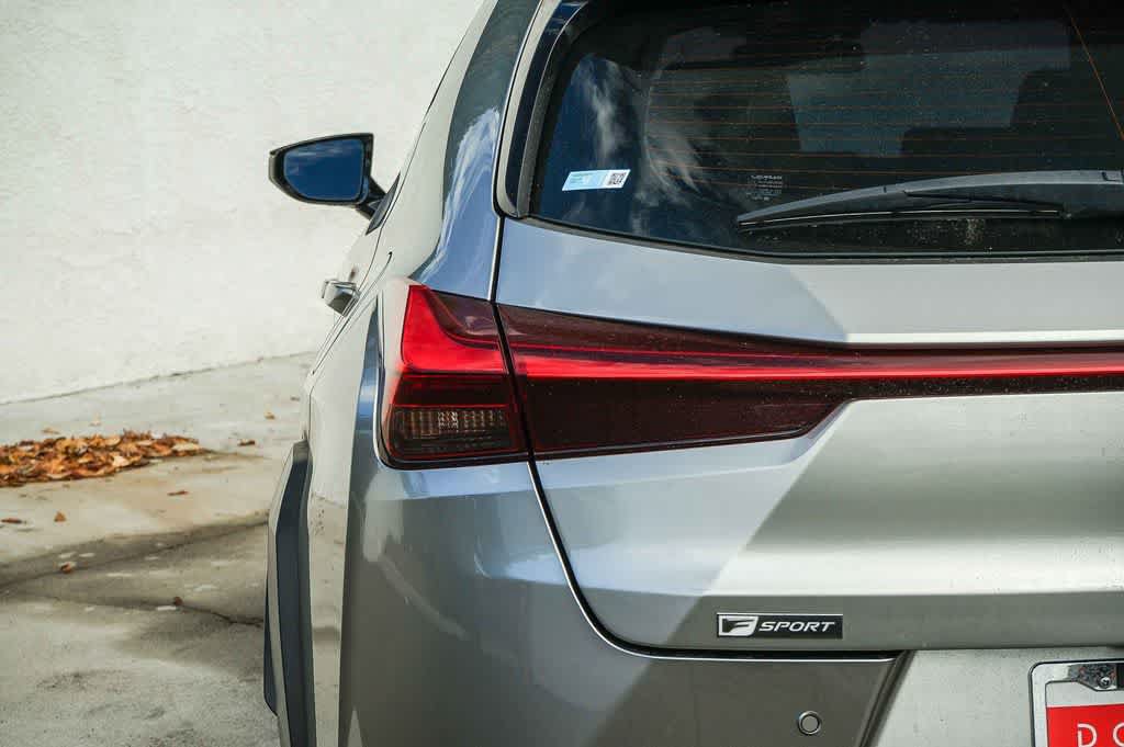 Used 2021 Lexus UX 250h F Sport w/ Accessory Package (Z1) AWD/4WD image 7