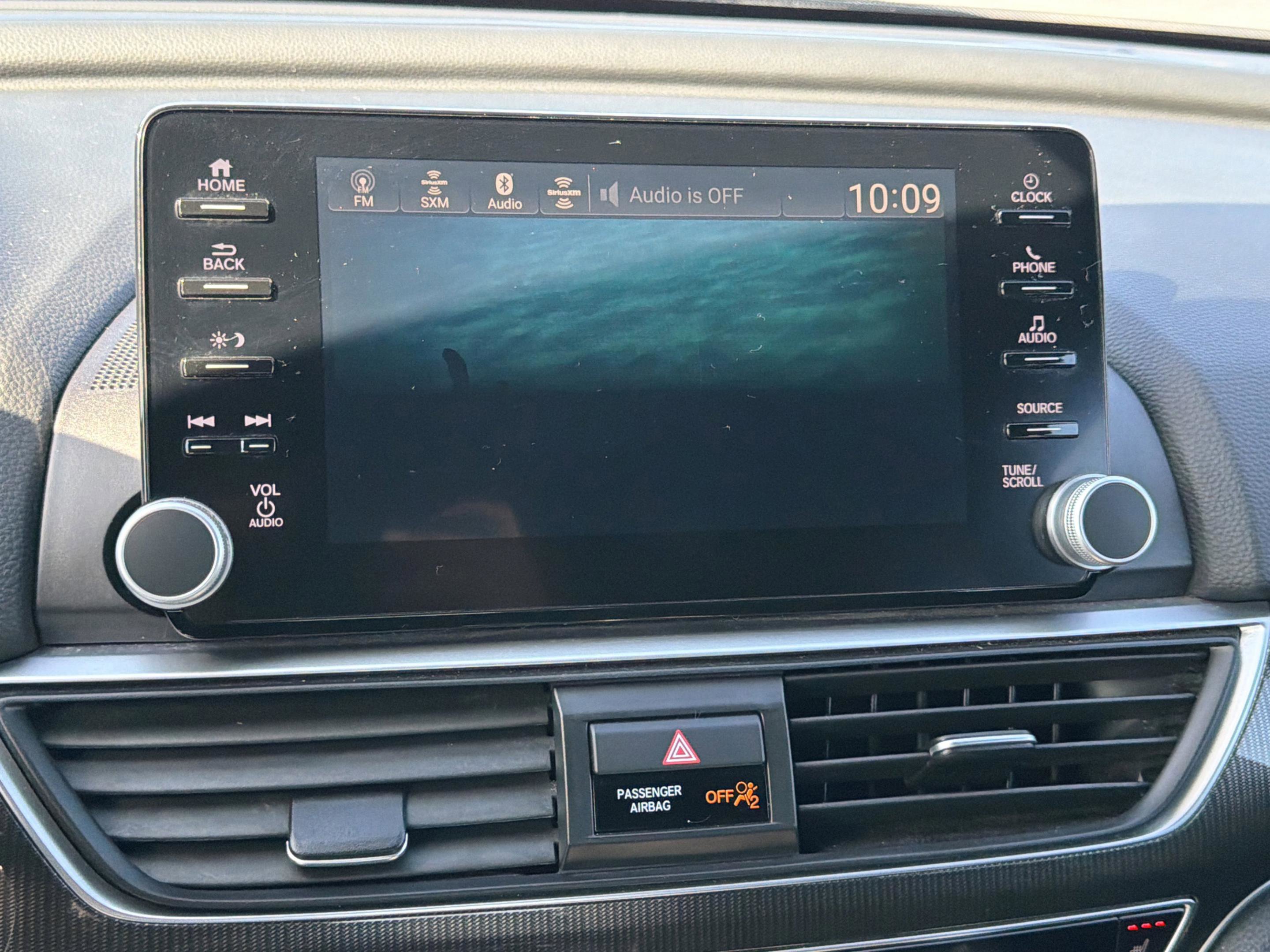 Used 2019 Honda Accord Sport image 11