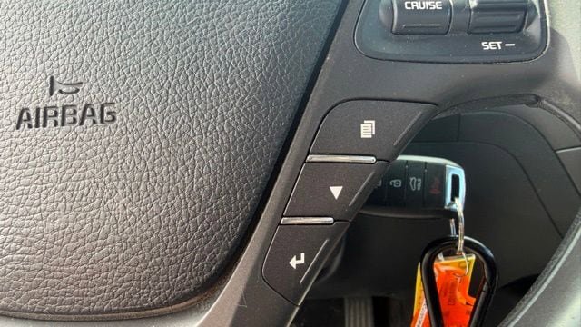 Used 2017 Kia Forte LX w/ LX Popular Package FWD image 16