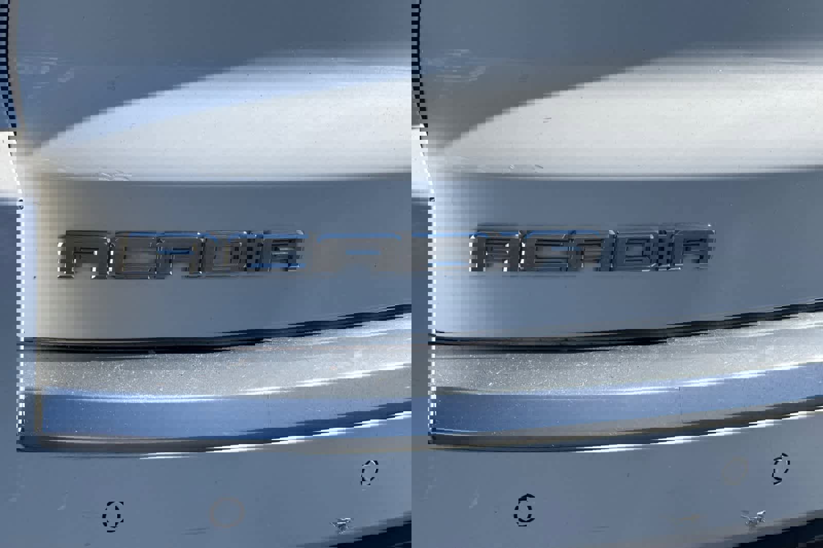 Used 2014 GMC Acadia SLE image 30