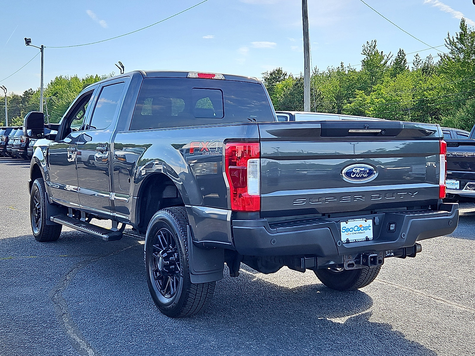 Used 2019 Ford F350 Lariat w/ Lariat Ultimate Package AWD/4WD image 4